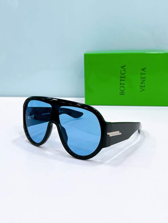 Picture of Bottega Veneta Sunglasses _SKUfw80538015fw